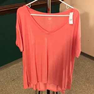 Gap T-shirt